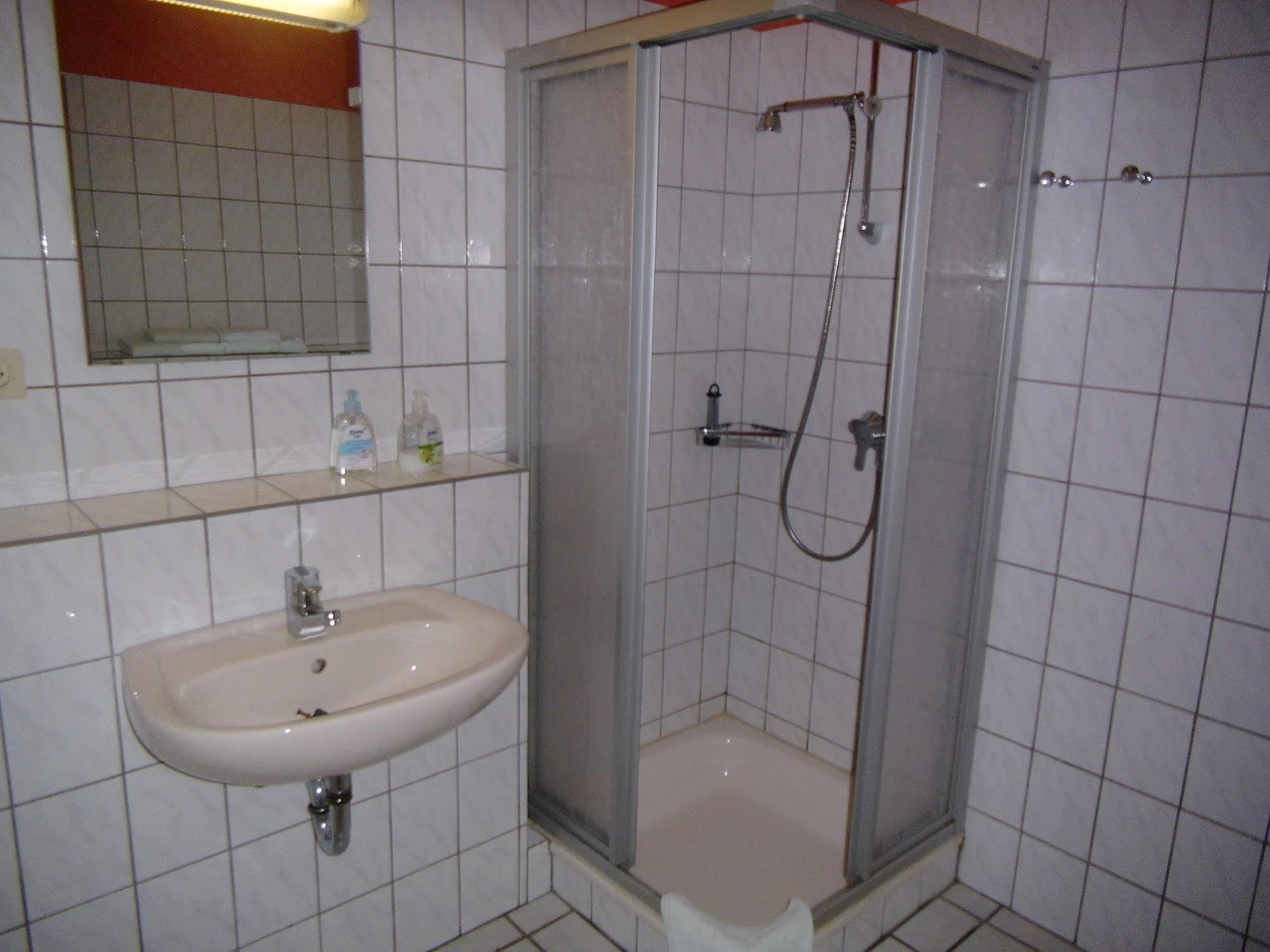 Hotel-Garni "Hof Von Hannover" Wittmund Zewnętrze zdjęcie