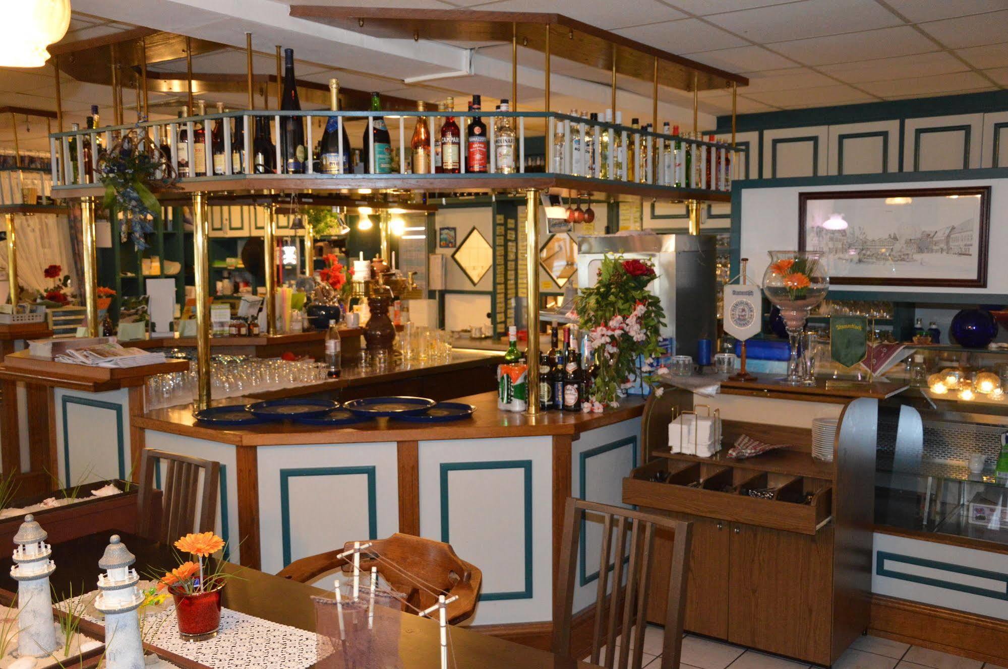 Hotel-Garni "Hof Von Hannover" Wittmund Zewnętrze zdjęcie